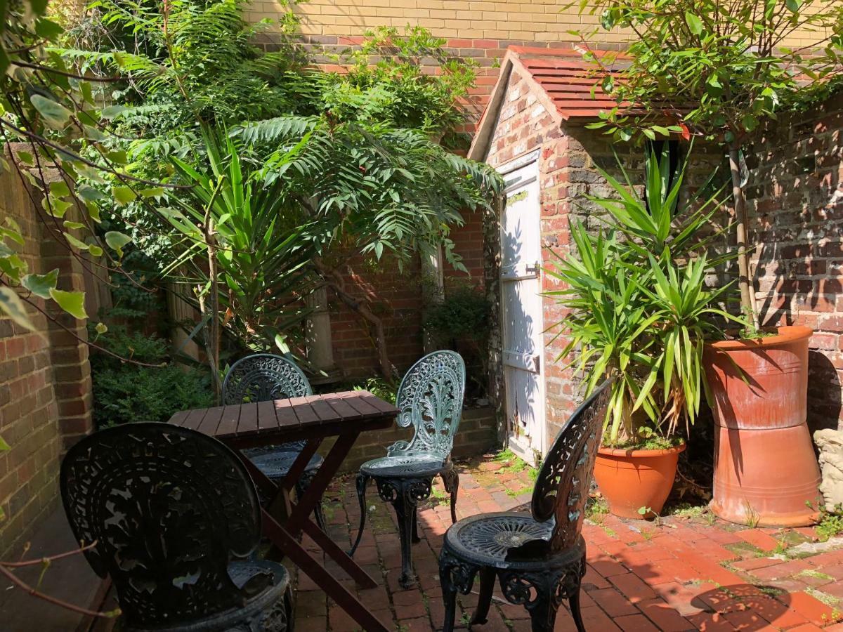 The Artist House * Hove